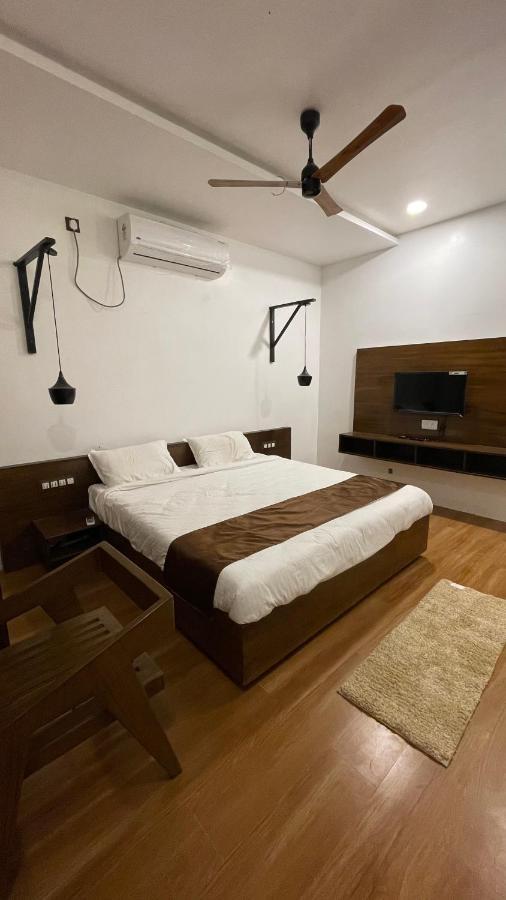 Rustic Vogue Ξενοδοχείο Shamirpet Εξωτερικό φωτογραφία